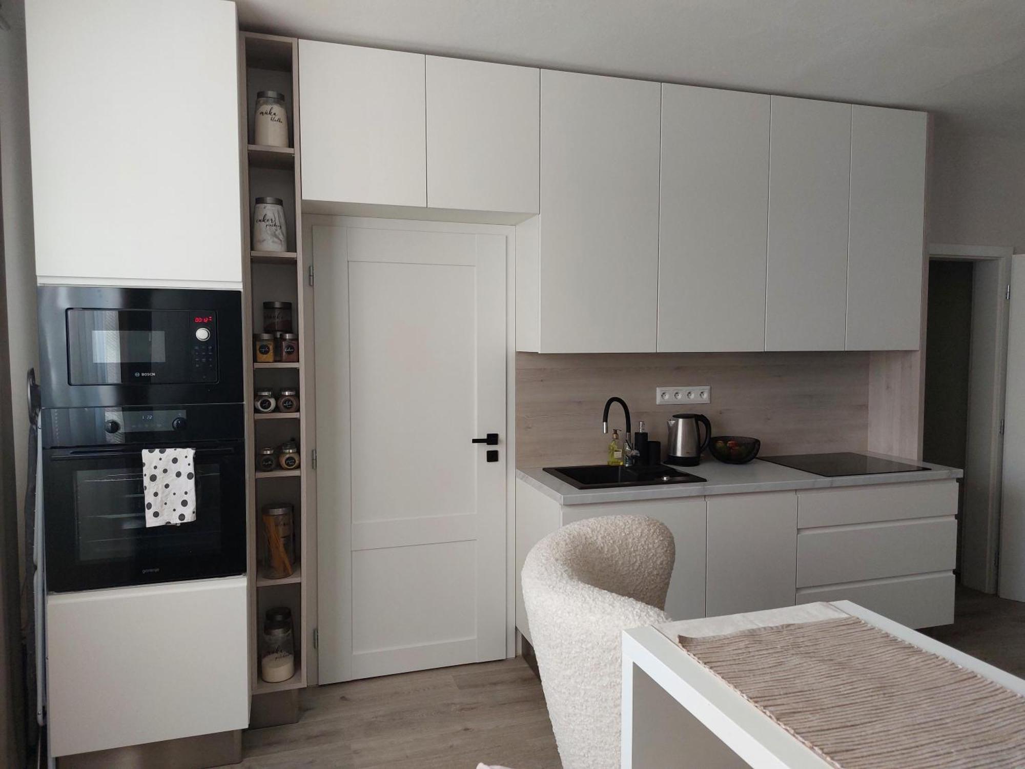 M&M Apartman Trencin Bagian luar foto
